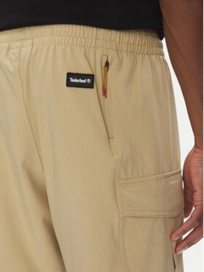 Timberland Szorty sportowe TB0A677F Beżowy Regular Fit