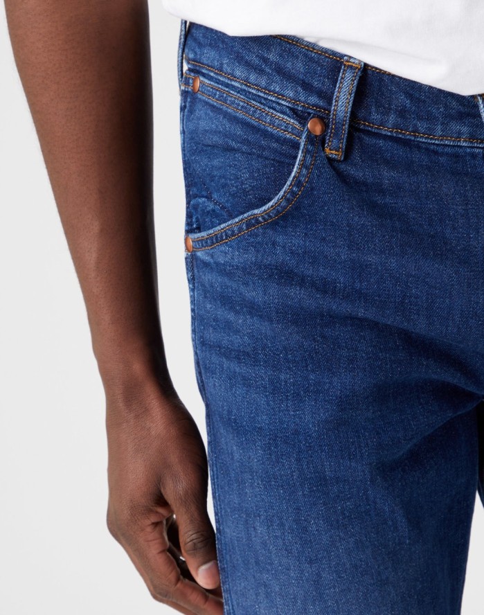 WRANGLER 11MWZ MĘSKIE SPODNIE JEANSOWE DANCING WATER W1MZJX20C 112322652