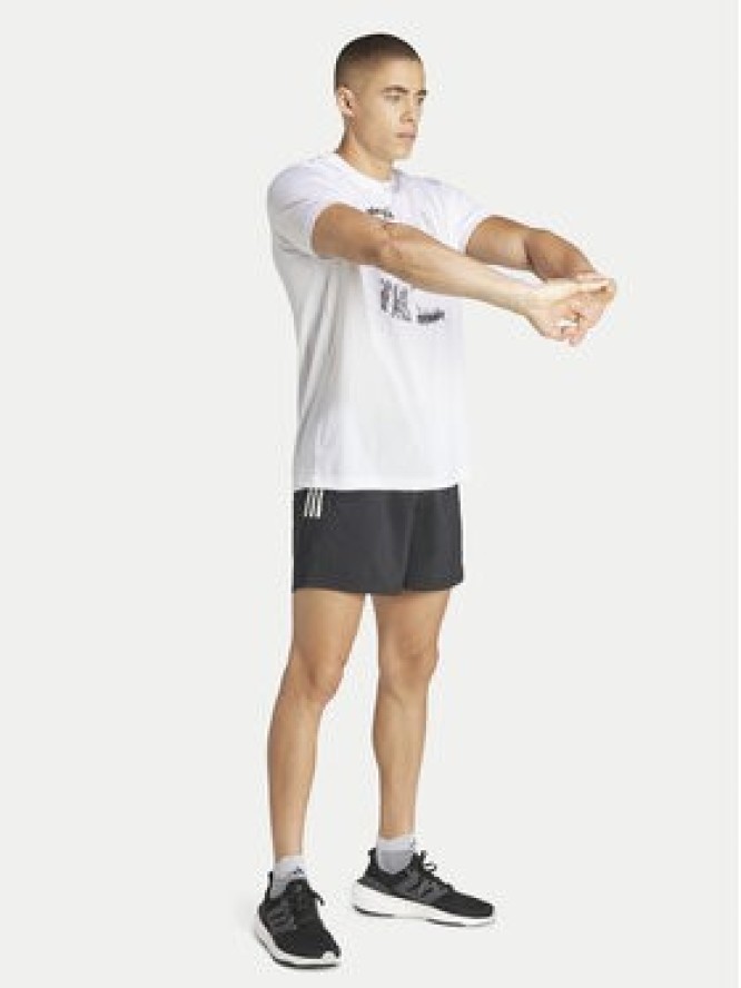 adidas Szorty sportowe Own The Run IY0704 Czarny Regular Fit