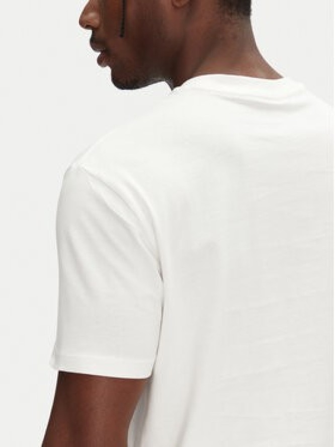 Armani Exchange T-Shirt XM000548 AF10362 U0009 Biały Regular Fit