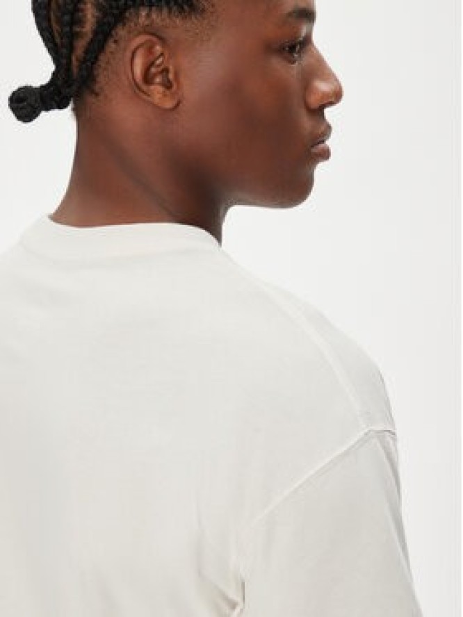 Nike T-Shirt HJ0746 Écru Regular Fit