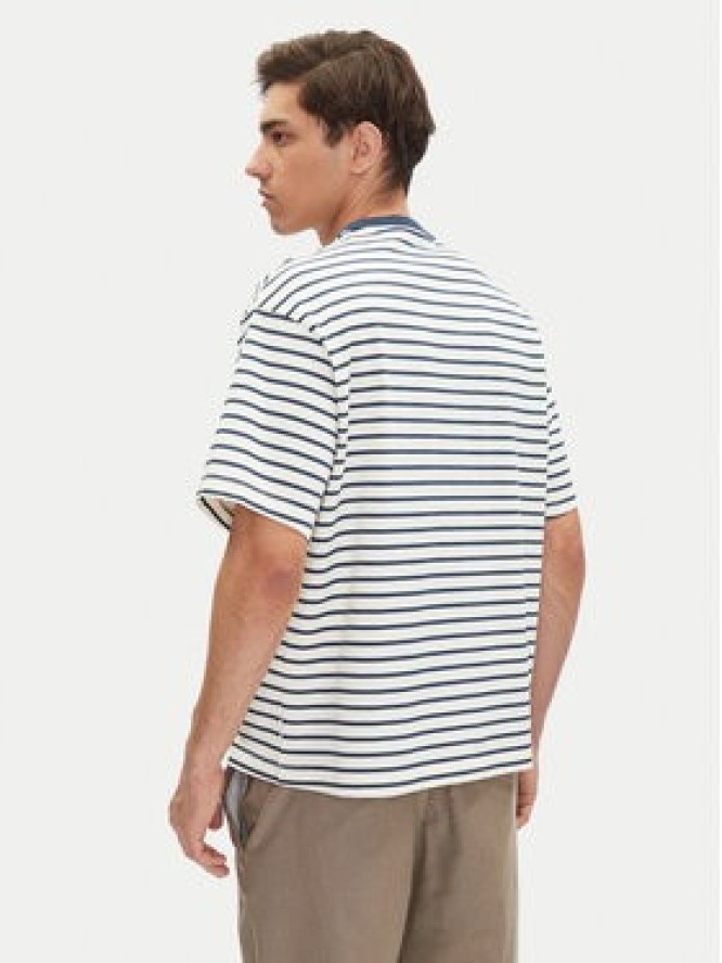 Mustang T-Shirt Allentown 1016286 Biały Oversize