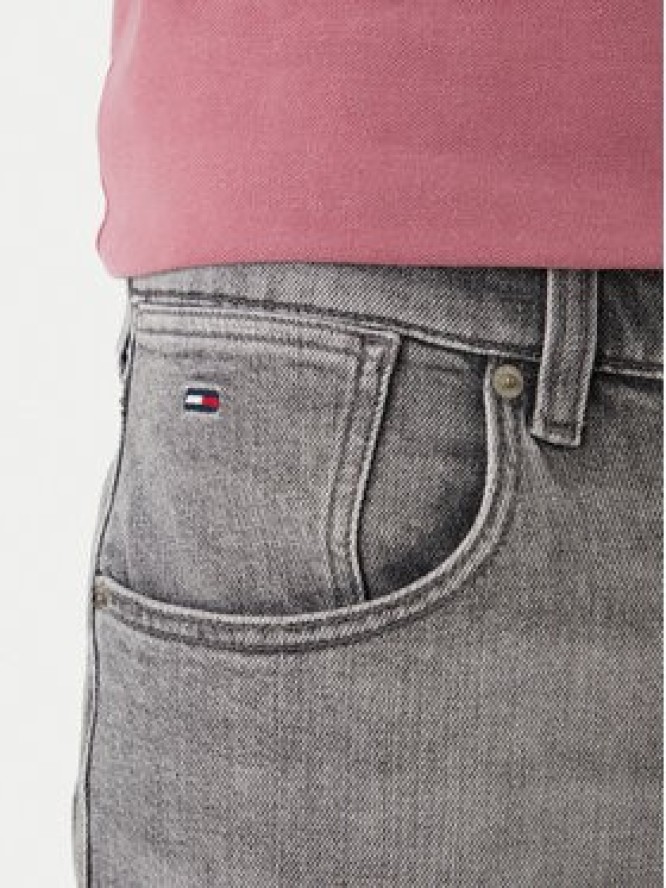 Tommy Jeans Szorty jeansowe Ronnie DM0DM22975 Szary Regular Fit