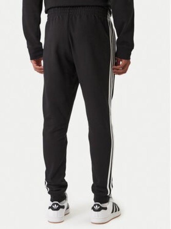 adidas Spodnie dresowe 3-Stripes KE3562 Czarny Slim Fit
