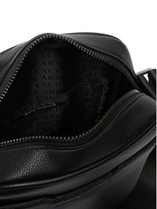 Armani Exchange Saszetka XM002584 AF22651 UC001 Czarny