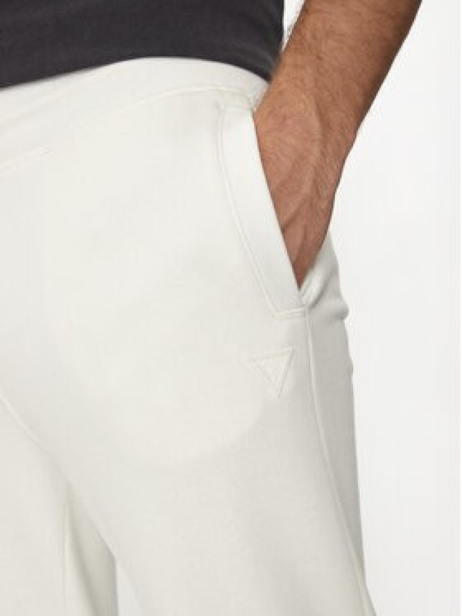 Guess Spodnie dresowe Aldwin Z2YB22 K9V31 Écru Regular Fit