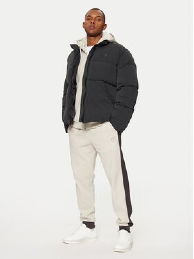 Champion Kurtka zimowa 220348 Czarny Regular Fit