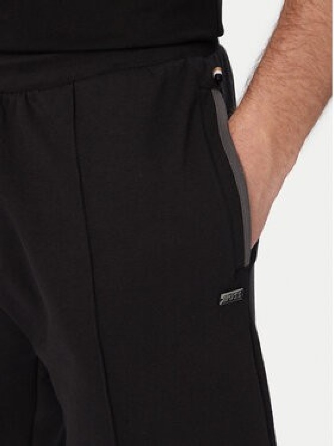 BOSS Szorty sportowe Sense 50561490 Czarny Regular Fit