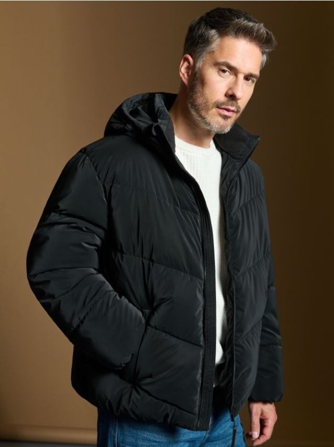 Kurtka pikowana basic - czarny