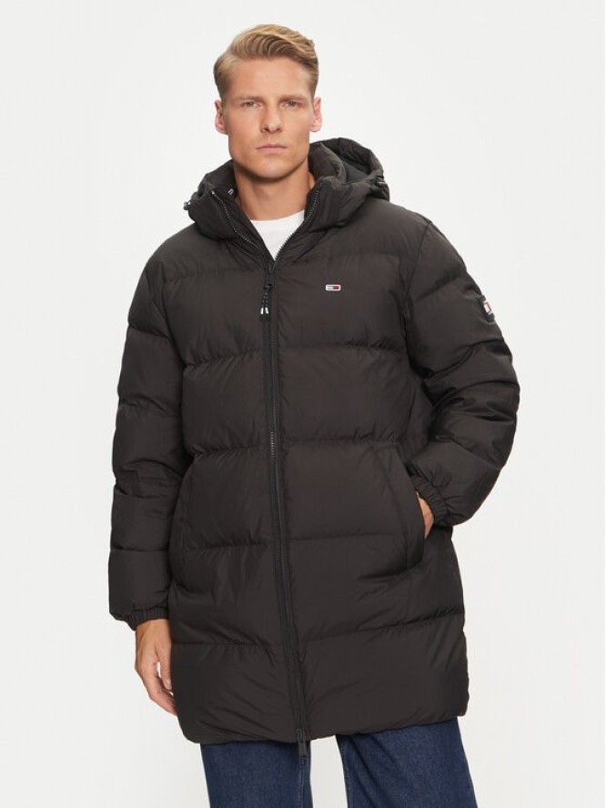 Tommy Jeans Kurtka puchowa Essential DM0DM20466 Czarny Regular Fit