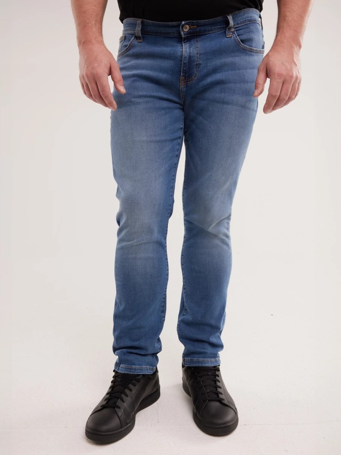 Jeansy męskie dopasowane niebieskie Ronan 397