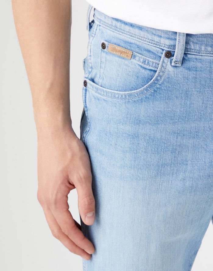 WRANGLER TEXAS TAPER MĘSKIE SPODNIE JEANSOWE LOVESICK W12TY728Q 112319945