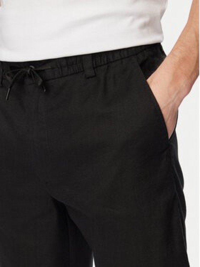 BOSS Szorty materiałowe 50559178 Czarny Regular Fit