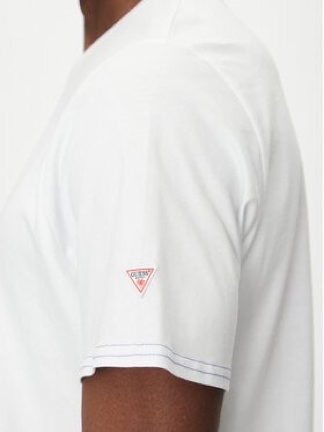 Guess T-Shirt F5GI06 I3Z14 Biały Regular Fit