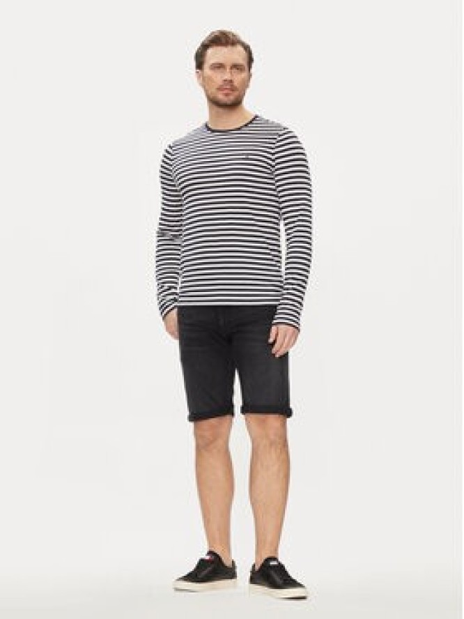 Tommy Jeans Szorty jeansowe Ronnie DM0DM18784 Czarny Slim Fit