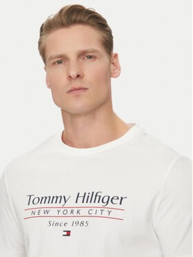 Tommy Hilfiger T-Shirt Center Stack MW0MW38621 Biały Regular Fit