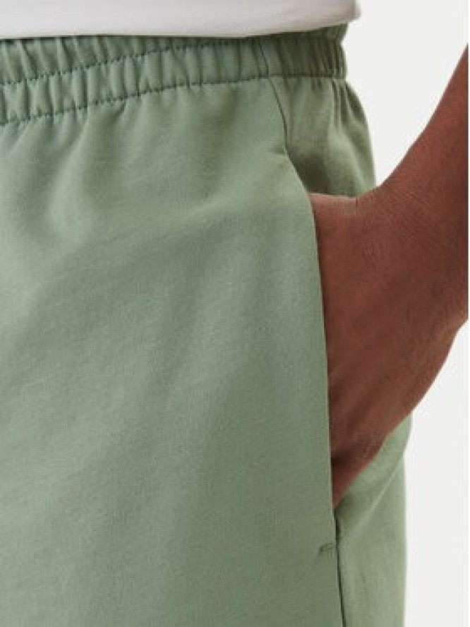 EA7 Emporio Armani Szorty sportowe 7M001315 AF13512 Zielony Regular Fit