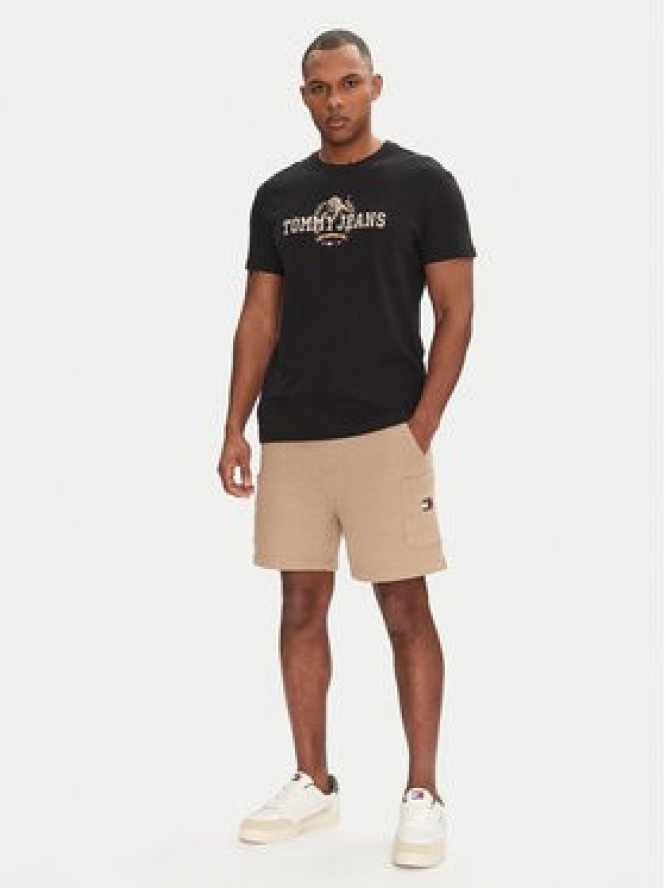 Tommy Jeans Szorty sportowe Badge DM0DM18479 Beżowy Regular Fit