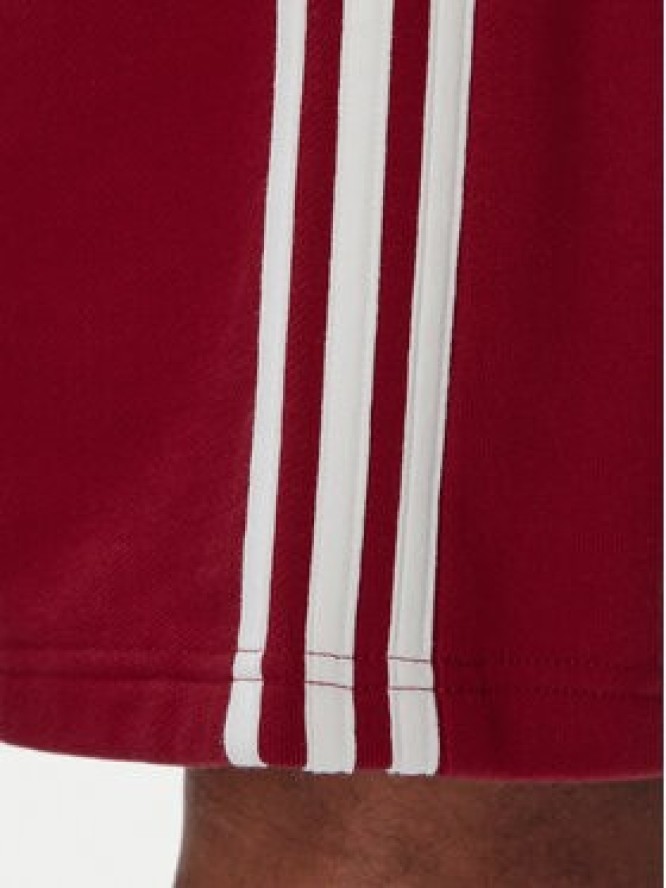 adidas Szorty sportowe 3-Stripes Shorts KE1692 Czerwony Regular Fit