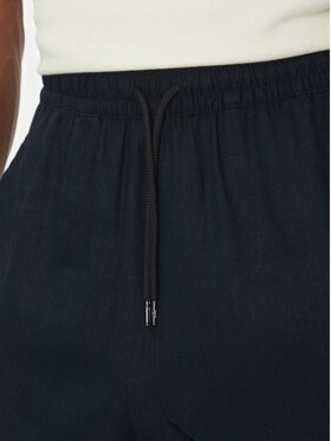 Emporio Armani Szorty materiałowe EM000681 AF12356 UB102 Granatowy Regular Fit