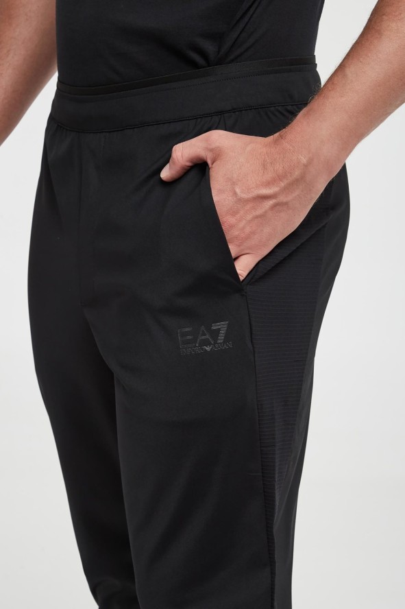 Spodnie dresowe męskie EA7 EMPORIO ARMANI