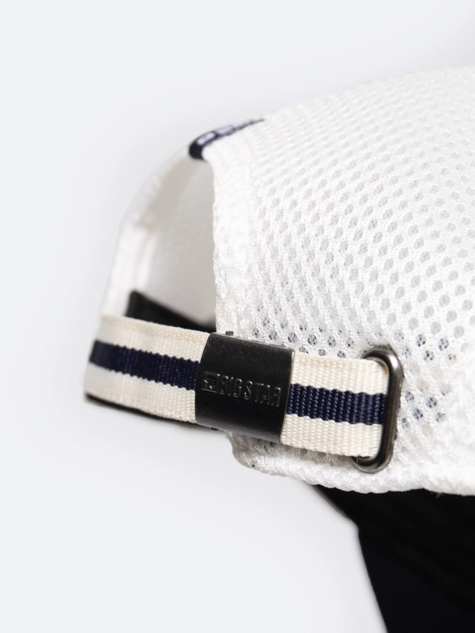 Czapka męska z daszkiem z siatką biała Vintygos 100