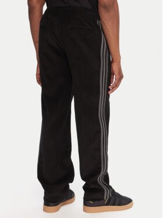 adidas Spodnie dresowe Corduroy JX3107 Czarny Regular Fit