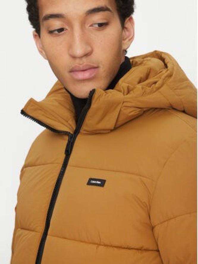 Calvin Klein Kurtka zimowa Crinkle K10K110336 Brązowy Regular Fit