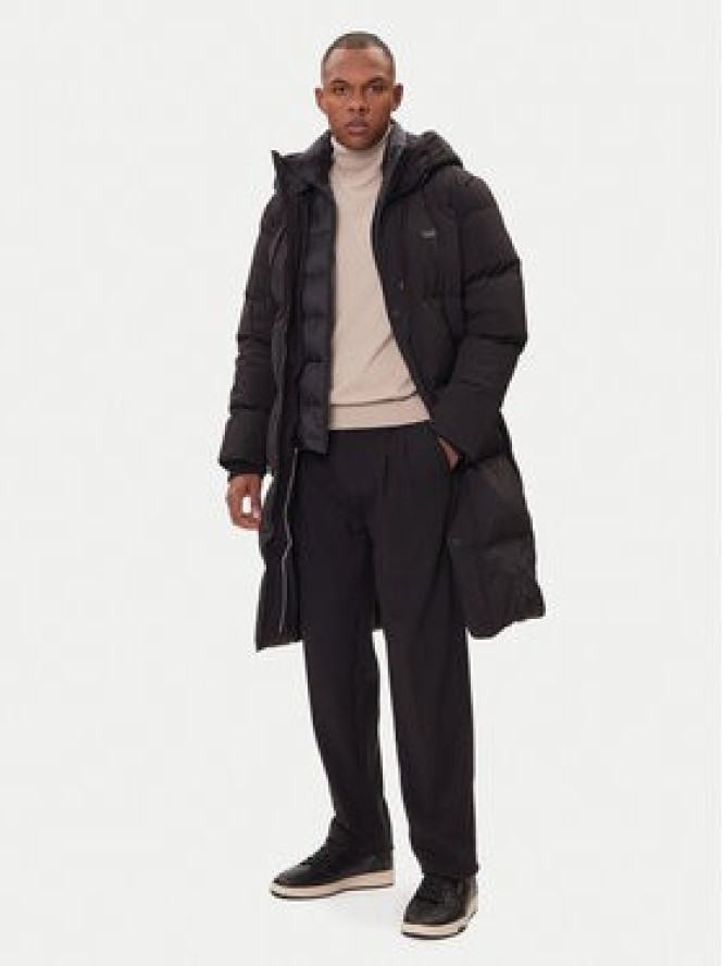 Guess Kurtka puchowa M5BL2H W2742 Czarny Regular Fit