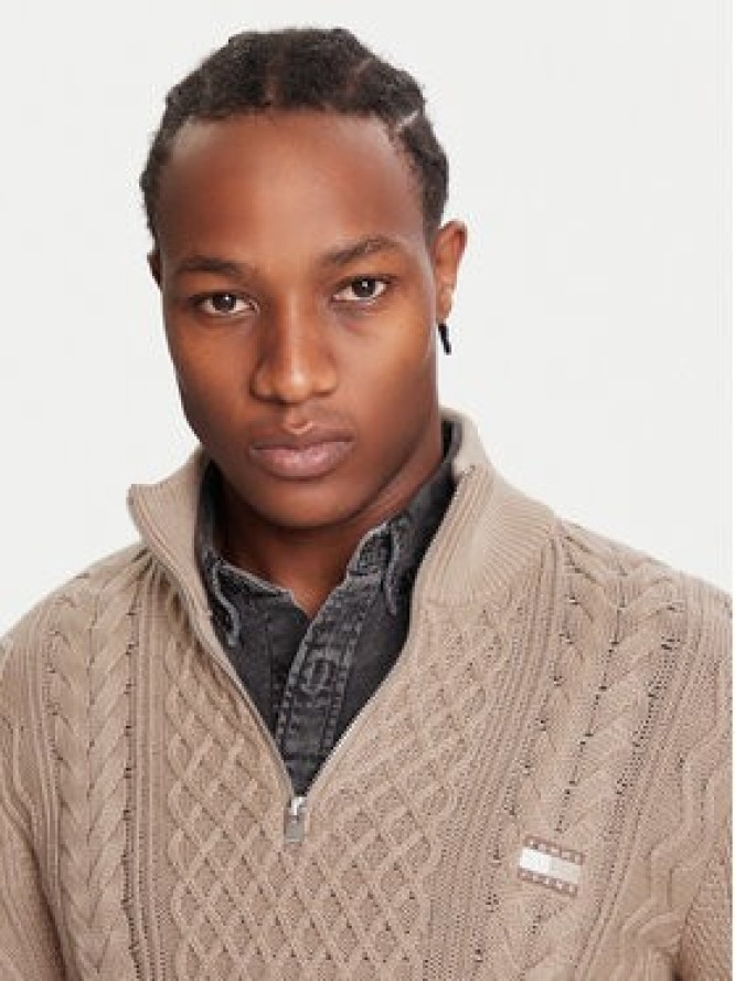 Tommy Jeans Sweter DM0DM22103 Brązowy Regular Fit