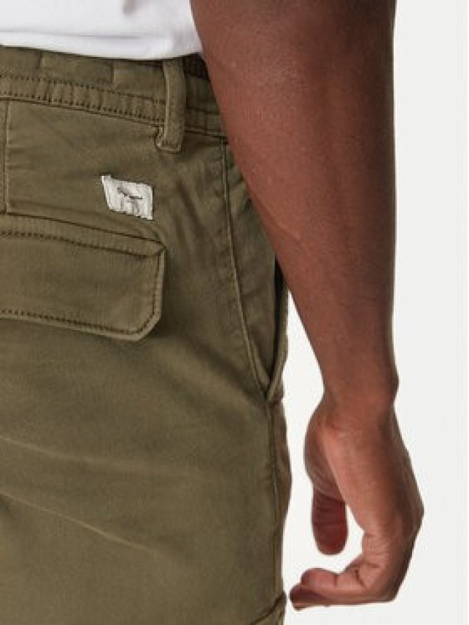 Pepe Jeans Spodnie materiałowe PM211725 Zielony Slim Fit