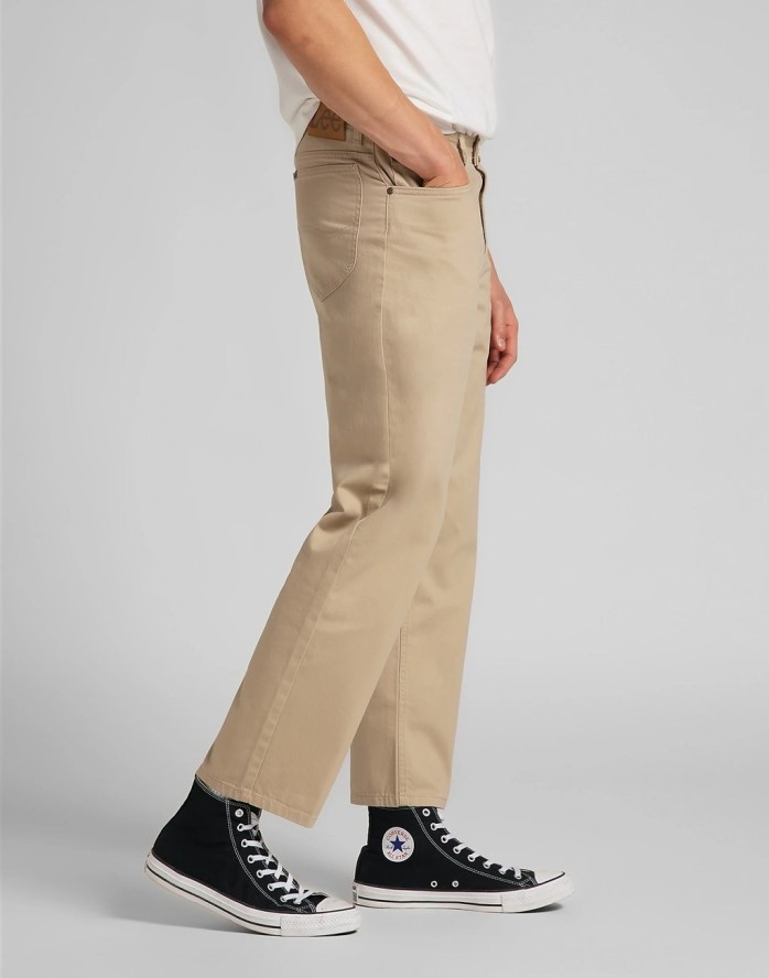 LEE EDEN MĘSKIE SPODNIE MATERIAŁOWE SERVICE SAND L70FLD10 112118624