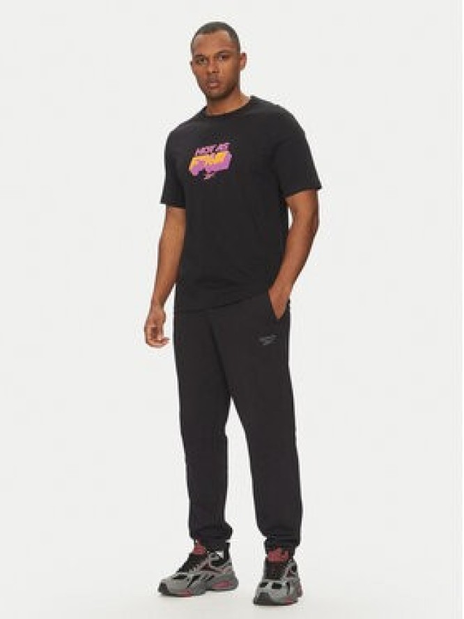 Reebok T-Shirt 100218834 Czarny Regular Fit