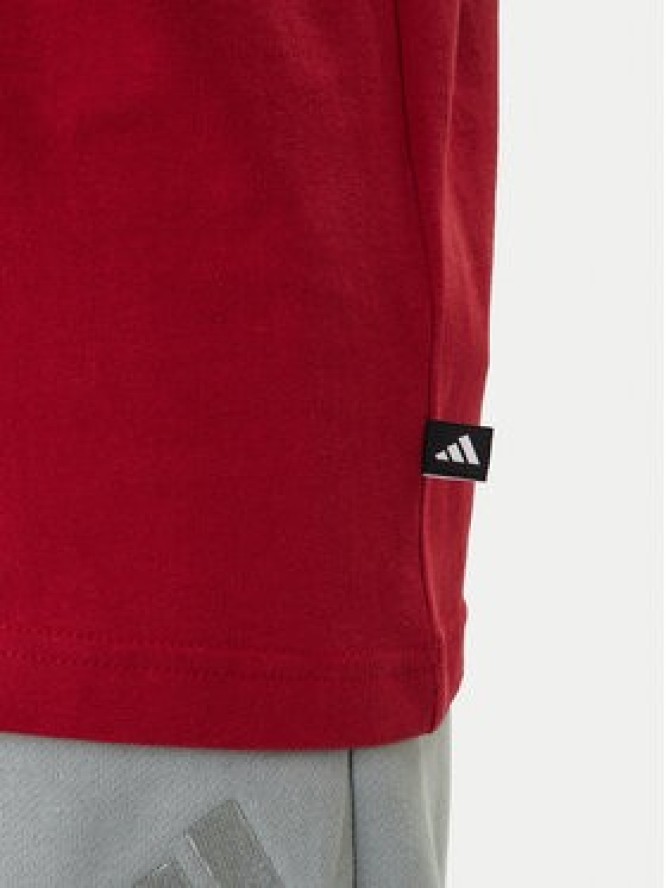 adidas T-Shirt Mini Embroidery Basketball Graphic KB2525 Czerwony Regular Fit