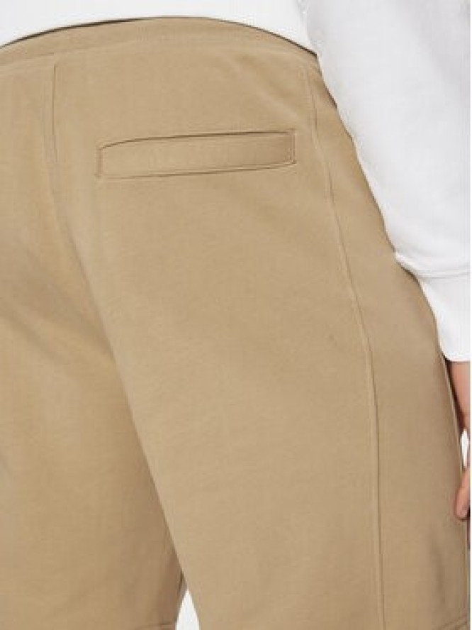 Calvin Klein Jeans Szorty sportowe J30J327284 Beżowy Regular Fit