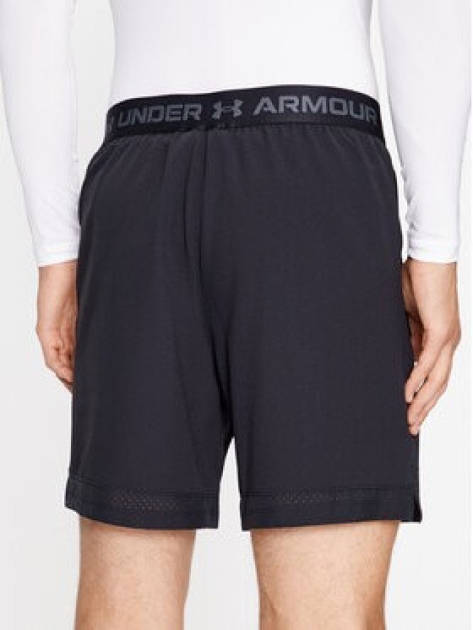 Under Armour Szorty sportowe Ua Vanish Woven 6In Shorts 1373718 Czarny Fitted Fit