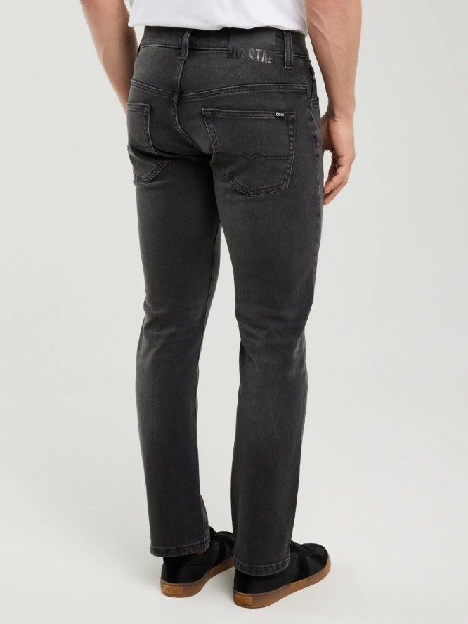 Jeansy męskie dopasowane z przetarciami czarne Martin 953