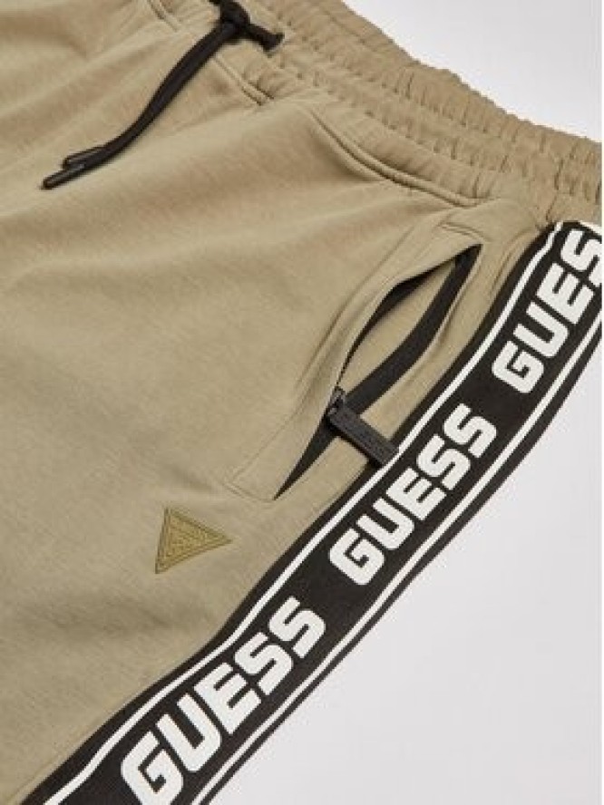 Guess Szorty sportowe Arlo Z2YD02 K6ZS1 Zielony Loose Fit