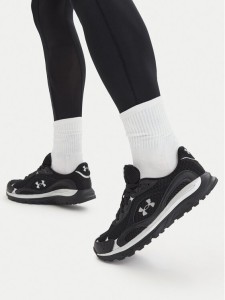 Under Armour Sneakersy UA Tech Runner 6011293 Czarny