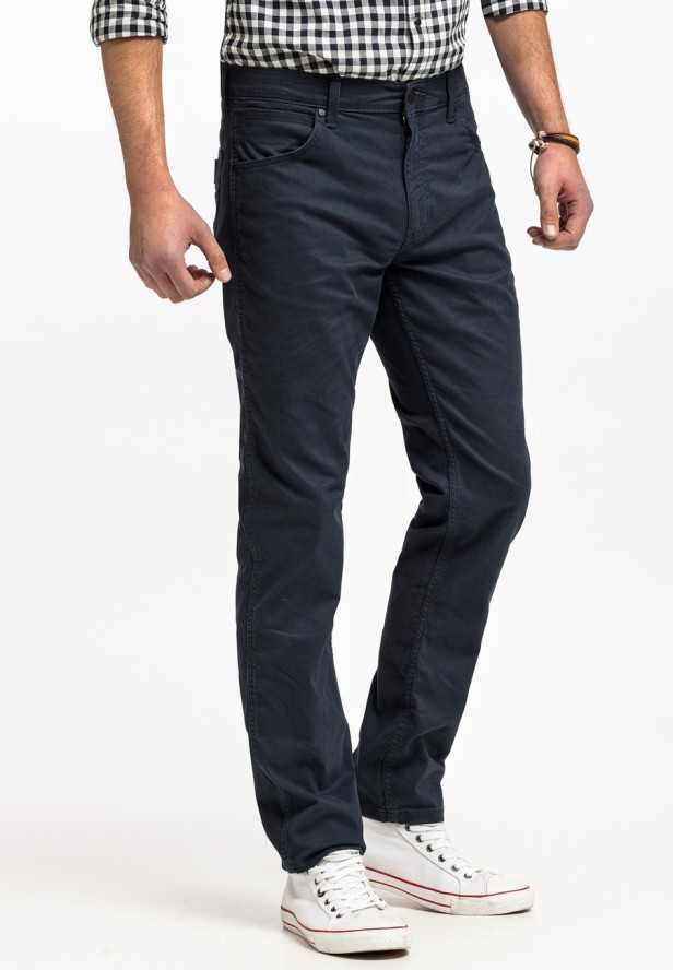 WRANGLER GREENSBORO MĘSKIE SPODNIE MATERIAŁOWE CHINO CHINOSY MARINE NAVY W15QOFB14 112320811