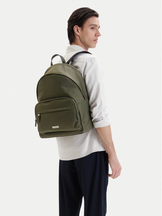 Calvin Klein Saszetka Sleek Round Backpack LV04D3143G Zielony
