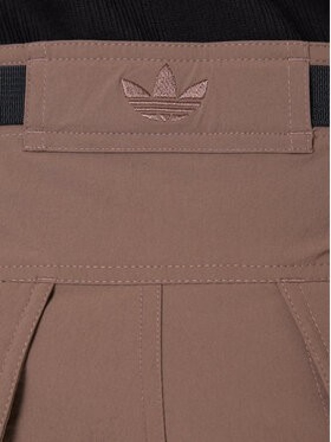 adidas Spodnie materiałowe Premium Essentials Archive Utility JW1082 Brązowy Loose Fit