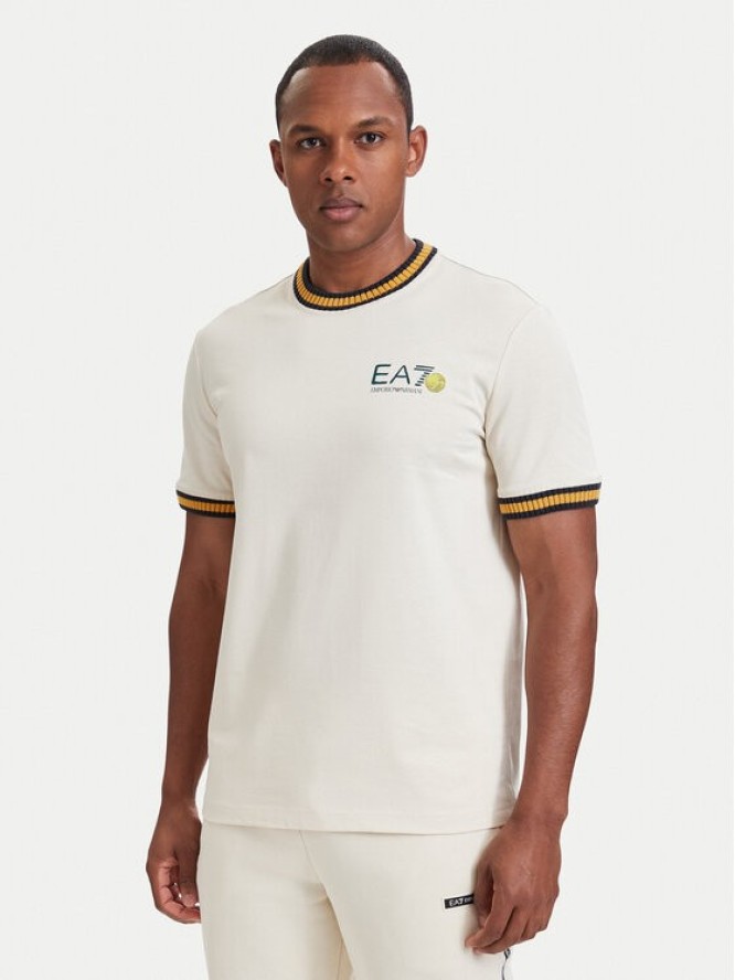 EA7 Emporio Armani T-Shirt 7M002131 AF12957 U1079 Beżowy jasny Regular Fit