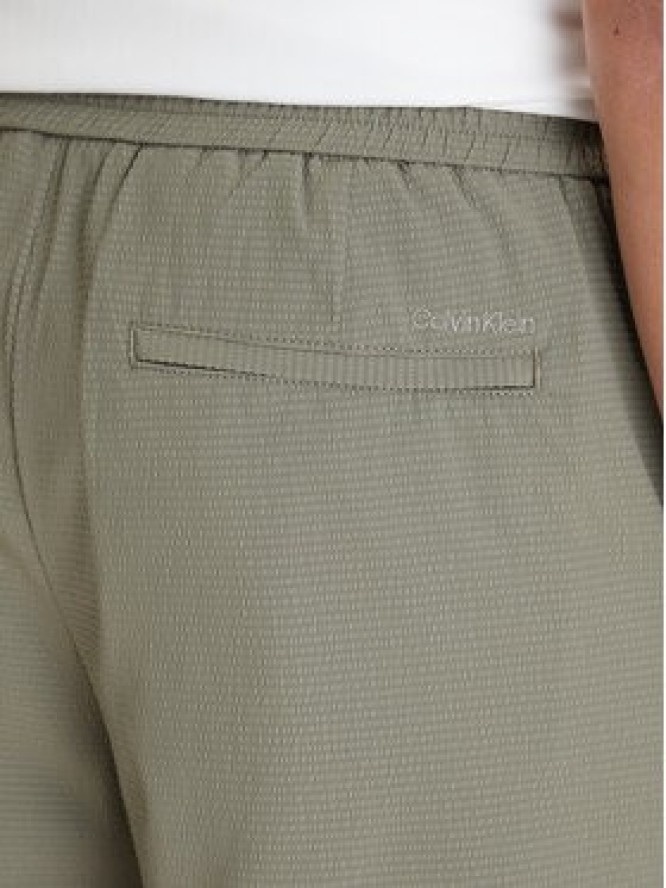 Calvin Klein Szorty materiałowe LV04LF610G Khaki Straight Fit