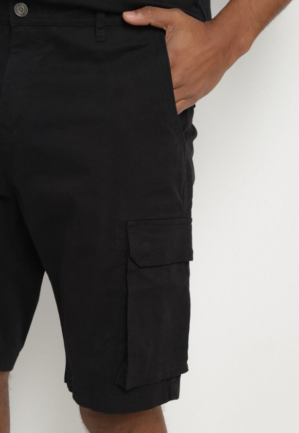 Czarne Bawełniane Szorty Cargo z Bocznymi Kieszeniami Vikiitae