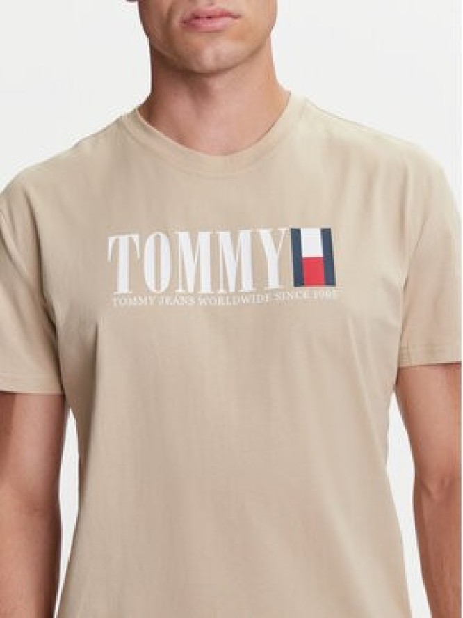 Tommy Jeans T-Shirt Dna Flag DM0DM21941 Beżowy Regular Fit