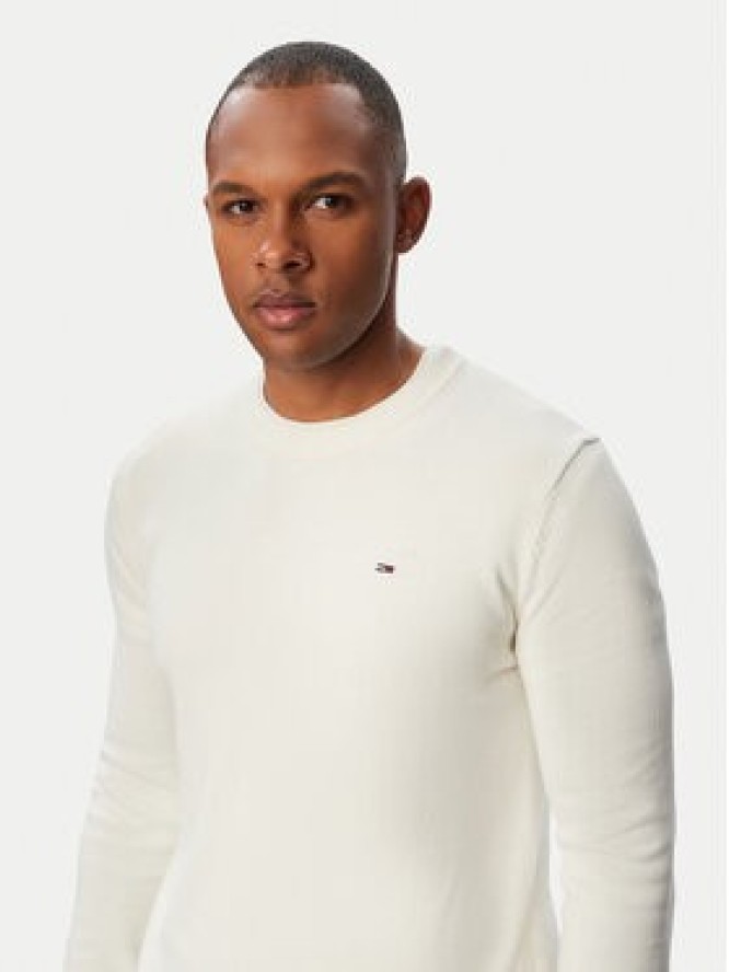 Tommy Jeans Sweter Essential DM0DM22853 Biały Slim Fit