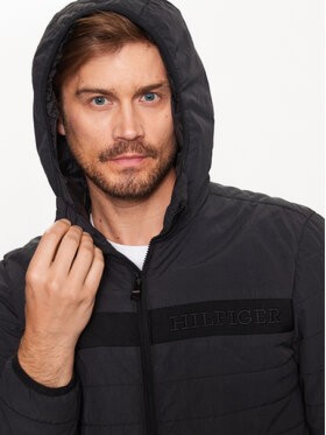 Tommy Hilfiger Kurtka przejściowa MW0MW31639 Czarny Regular Fit