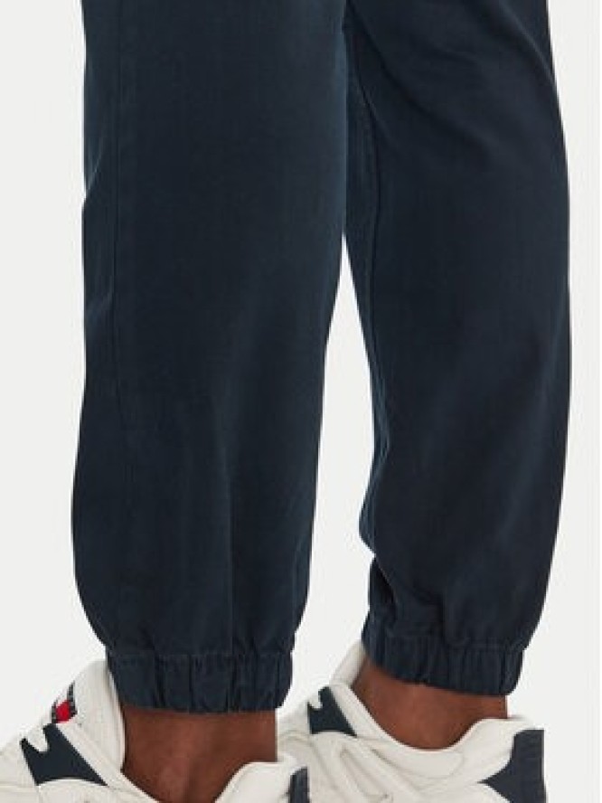 Tommy Jeans Joggery Austin DM0DM20283 Granatowy Slim Fit