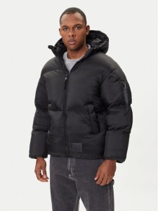 Alpha Industries Kurtka zimowa 148130 Czarny Regular Fit